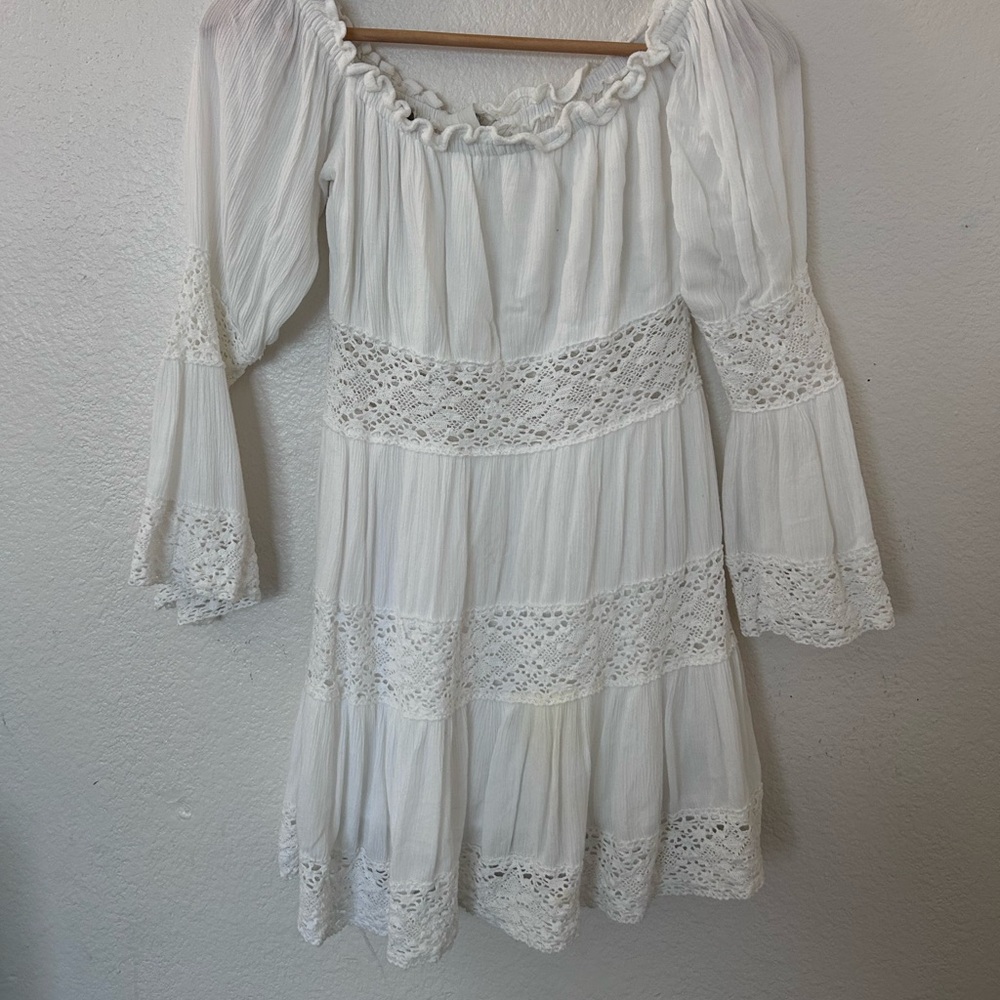 ePretty White Lace Long Sleeve Dress